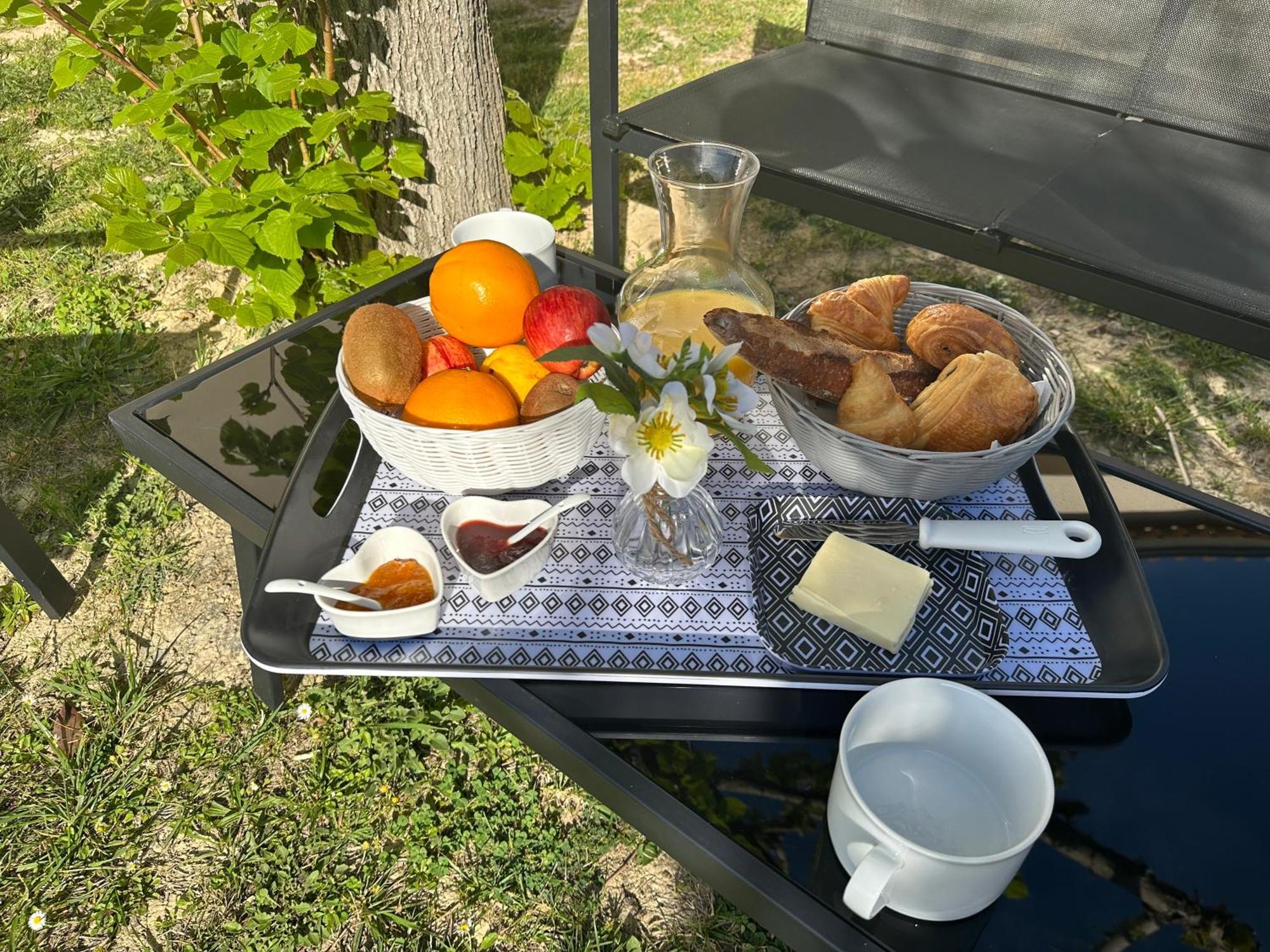 Les Geckos De Mus Apartment Екстериор снимка